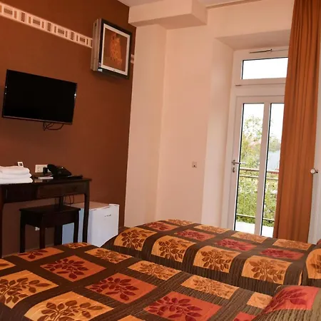 Gusto Mini-hôtel