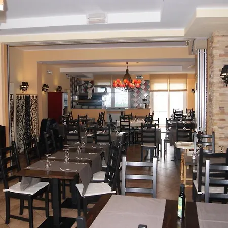 Mini-hôtel Gusto 2*